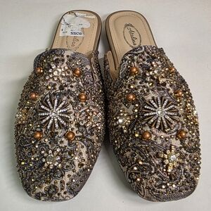 Atalina Jeweled Rhinestone Slippers Sz 6.5